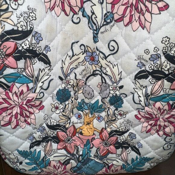 Vera Bradley Harry Potter Herbology Limited Edition Lunch Bag Tote - Picture 8 of 12